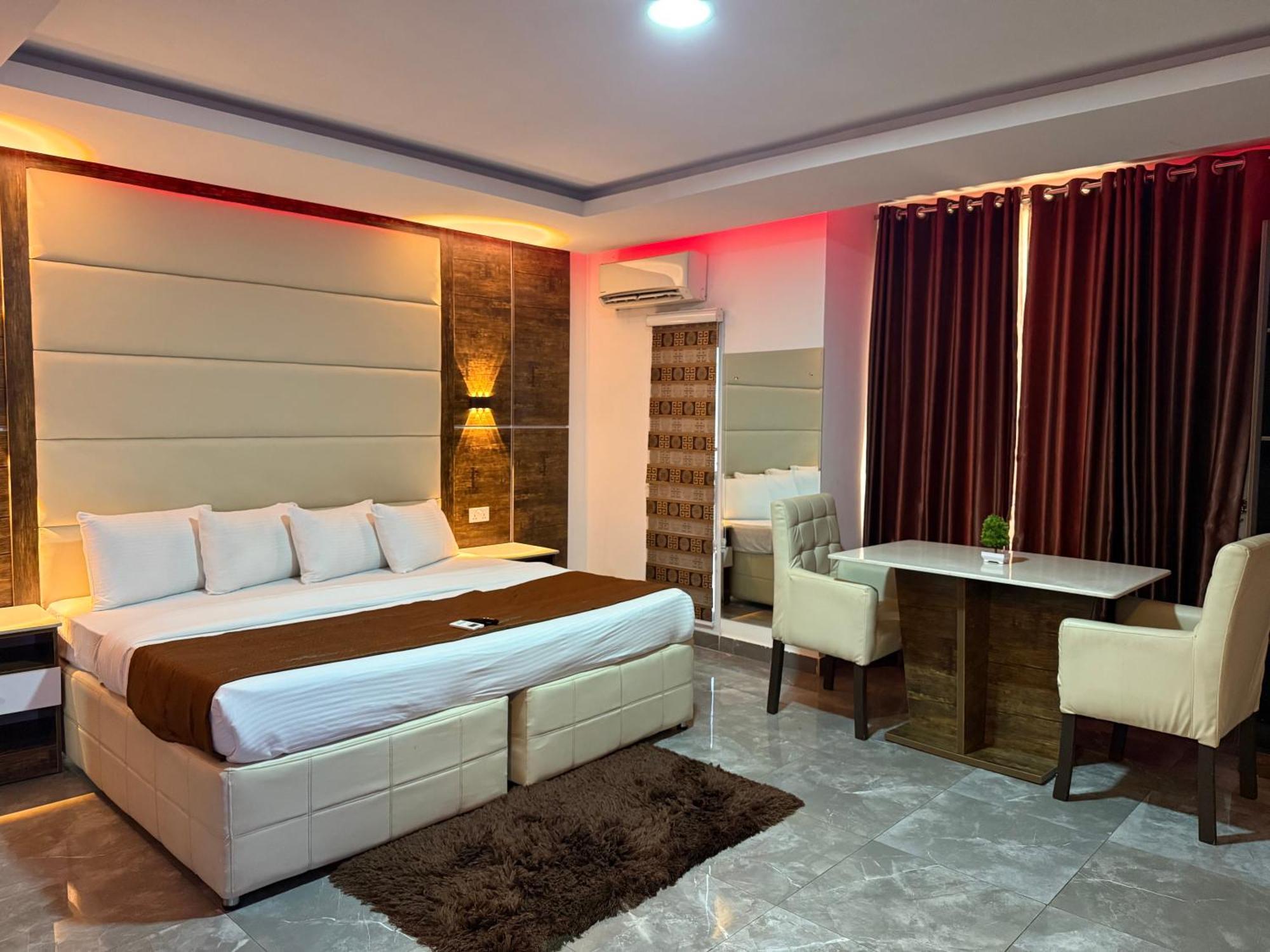 Presken Luxury Apartments Lagos Luaran gambar