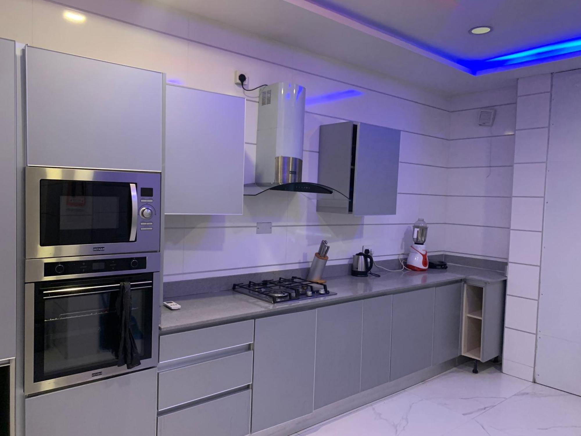Presken Luxury Apartments Lagos Luaran gambar